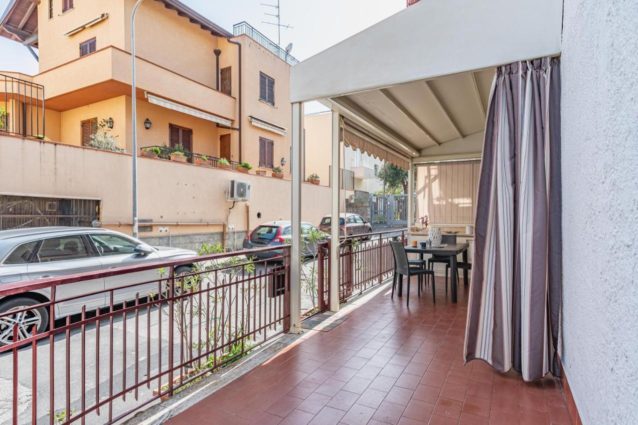 Naxos Bay Flat With Terrace 50 Meters From The Sea Lejlighed Giardini Naxos Eksteriør billede